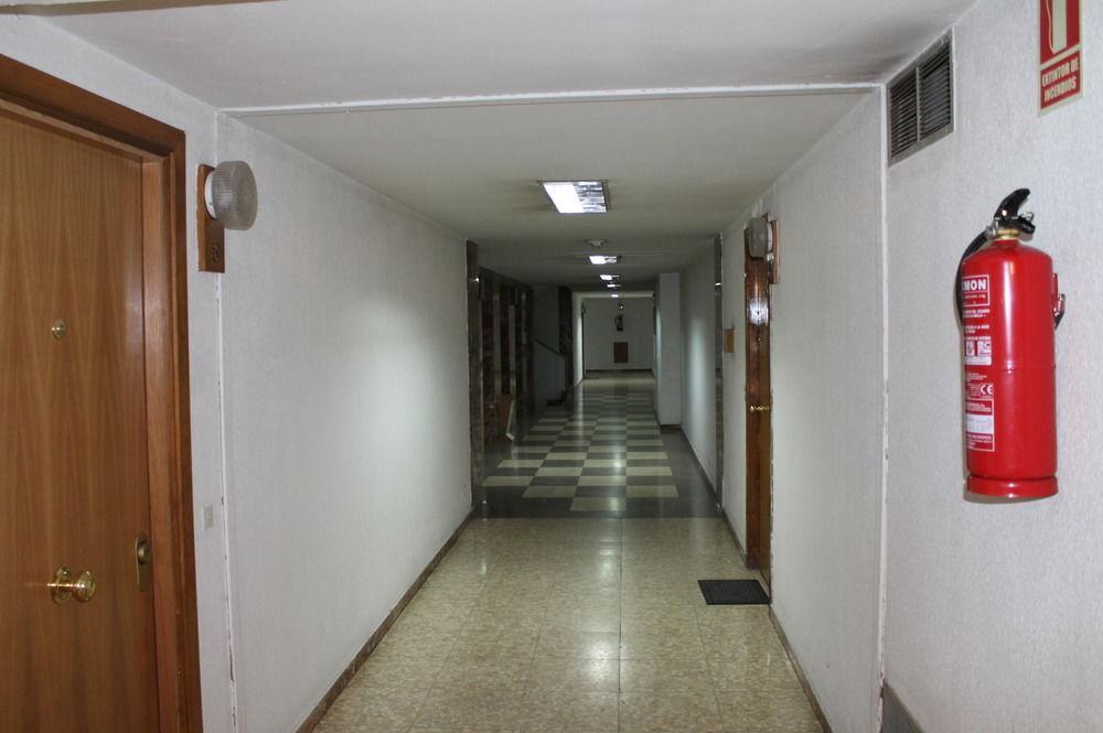 Apartamentos Rialto Madrid Kültér fotó