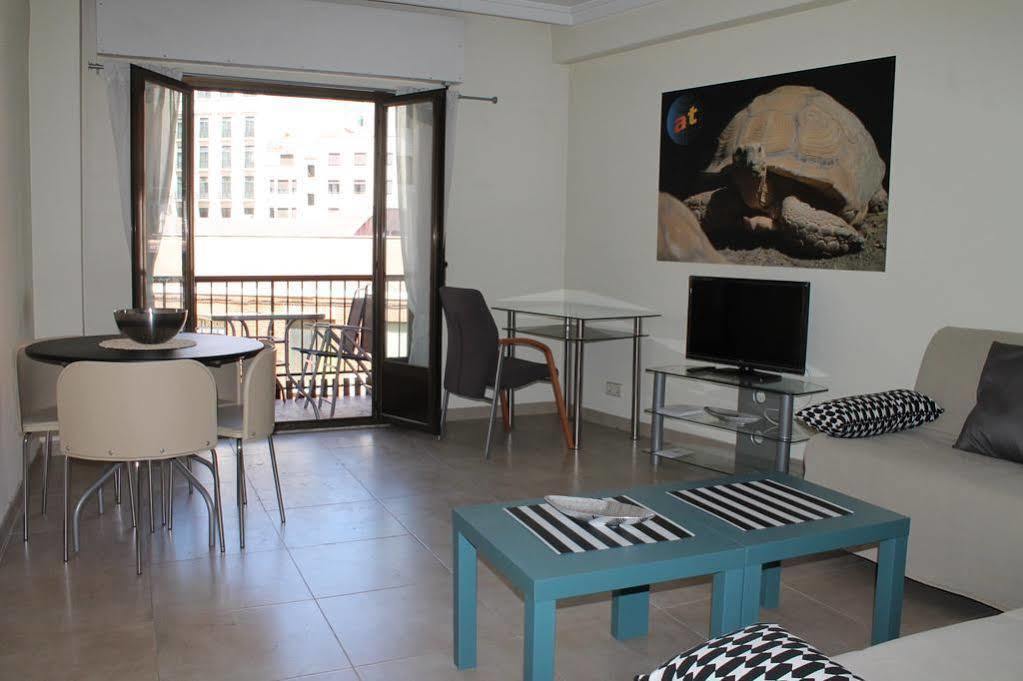 Apartamentos Rialto Madrid Kültér fotó