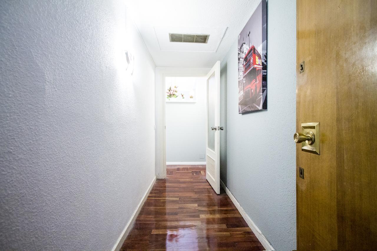 Apartamentos Rialto Madrid Kültér fotó